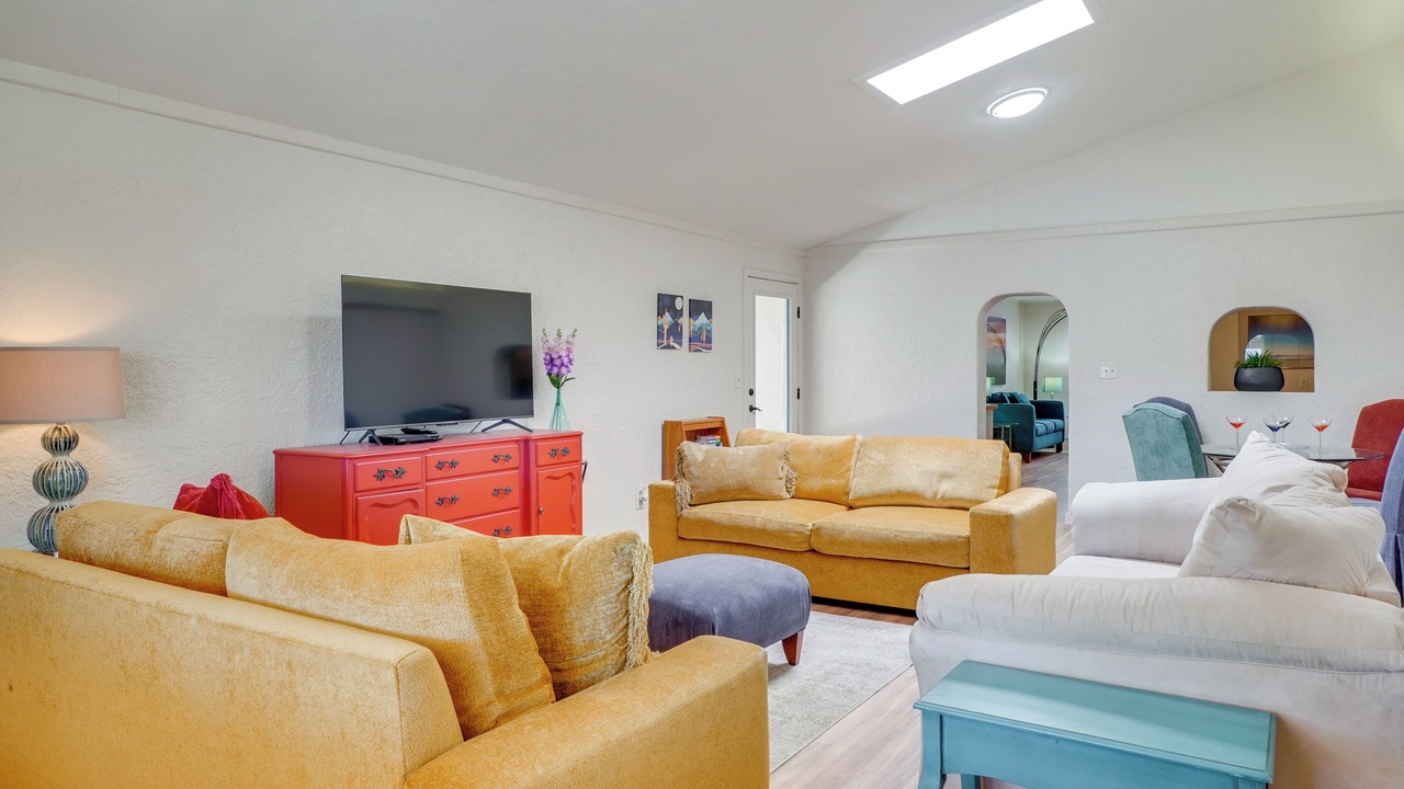 Photo of Livingroom in Campus Farm