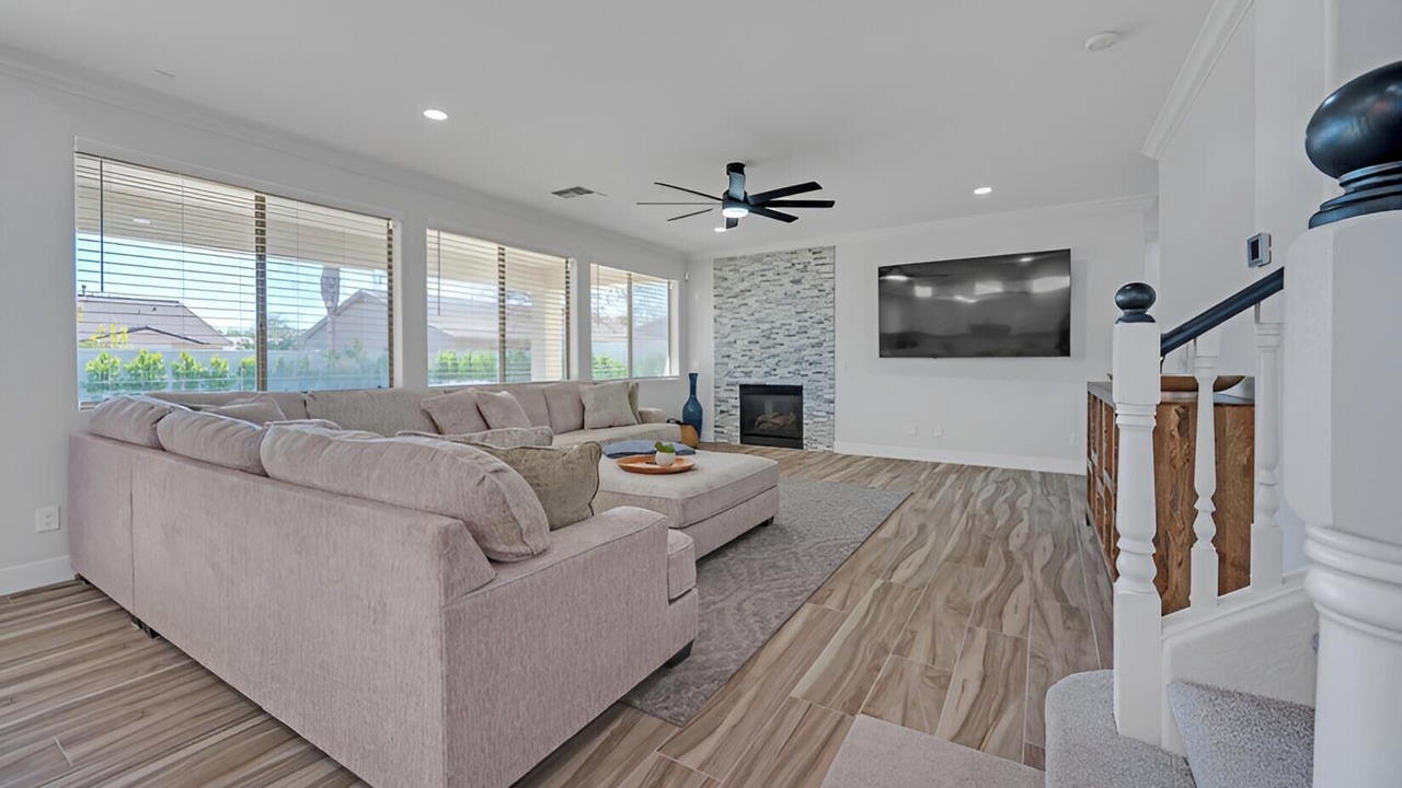 Photo of Livingroom in Bell West Ranch