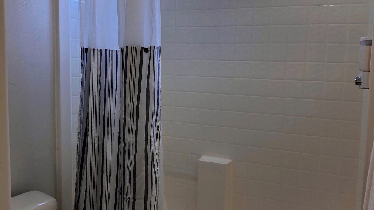 Photo of Bathroom in Page