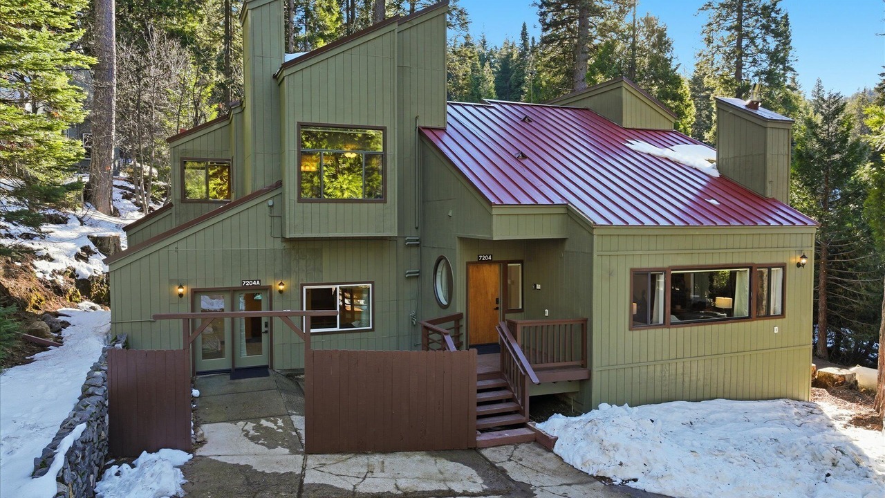 Photo of Outdoor in Yosemite West