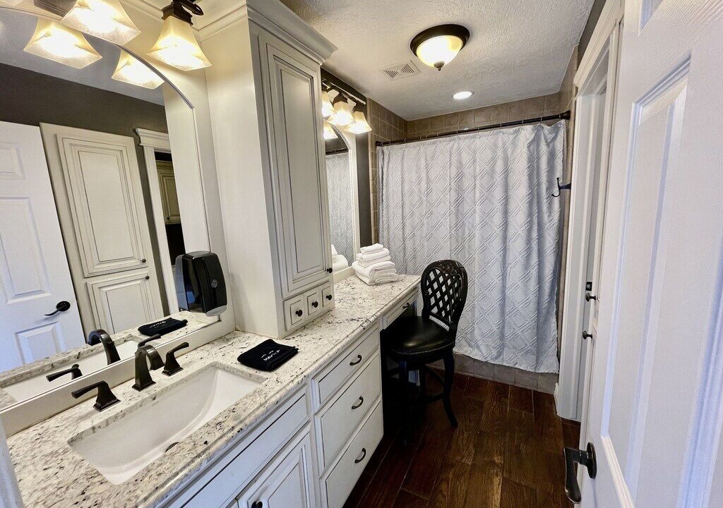 Photo of Bathroom in Ammon