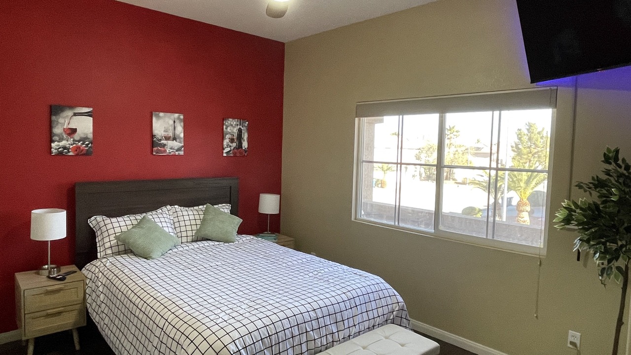 Photo of Bedroom in Silverado Ranch