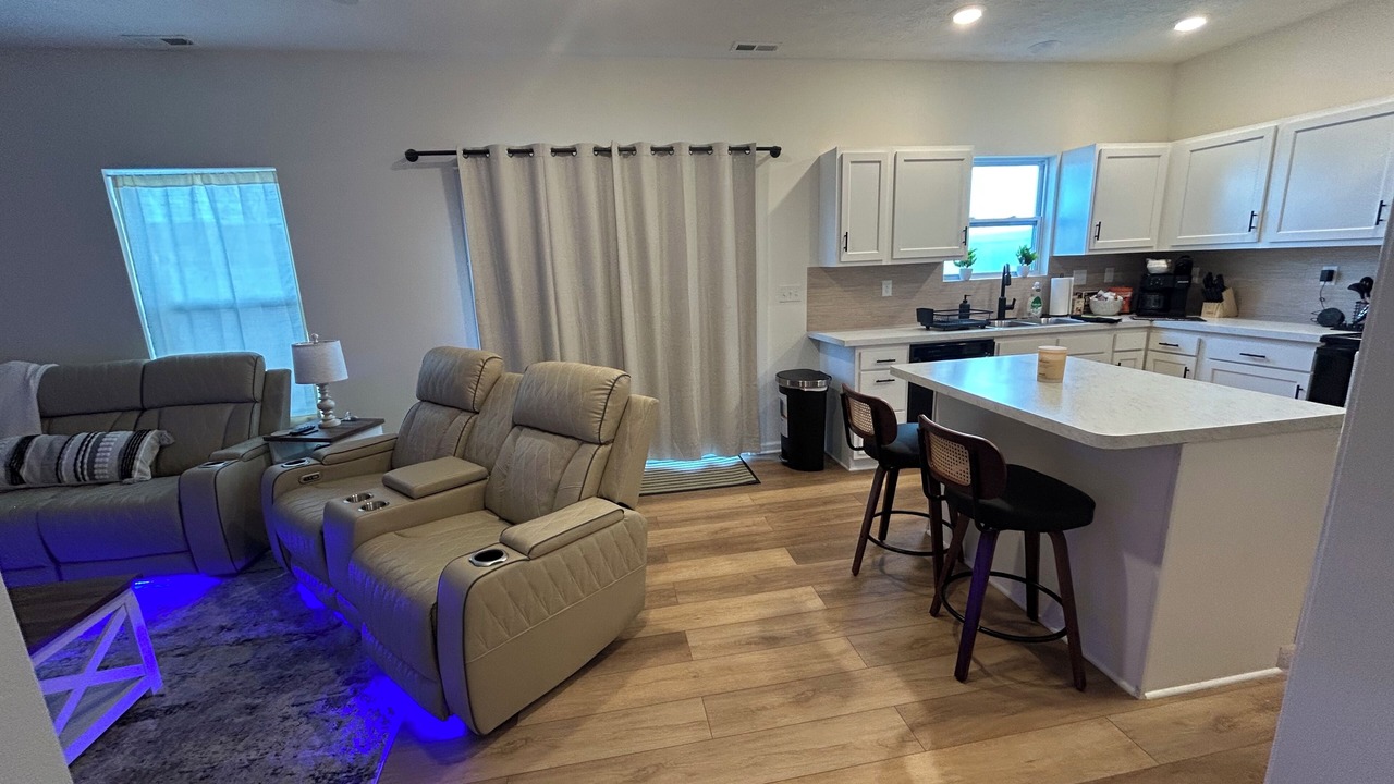 Photo of Livingroom in Martinsville
