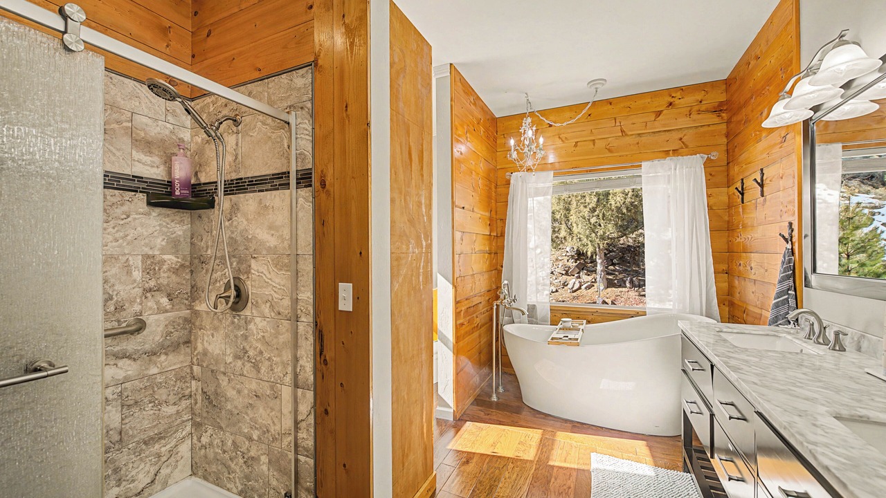 Photo of Bathroom in Mammoth Creek
