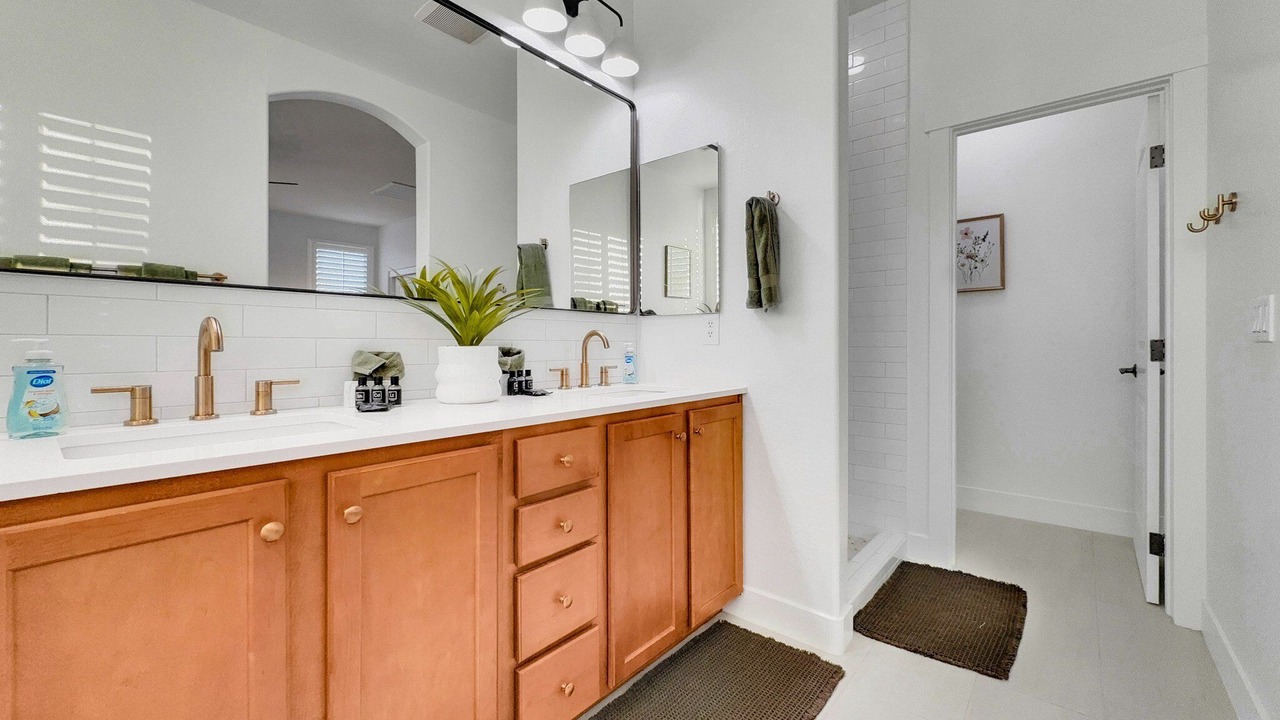 Photo of Bathroom in Morrison Ranch