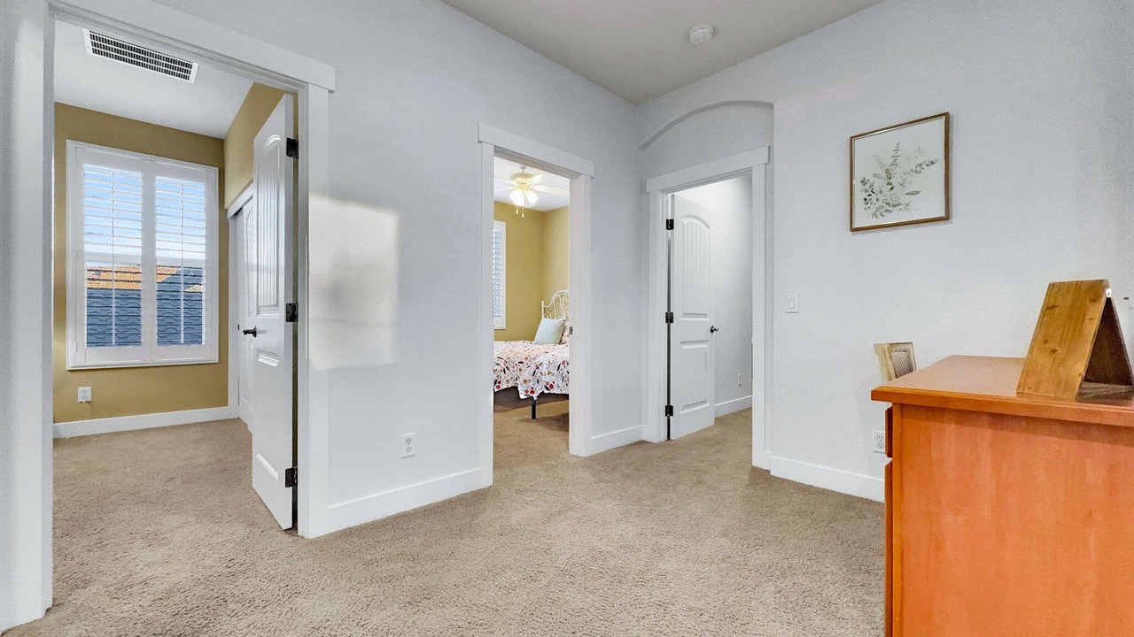 Photo of Bedroom in Morrison Ranch
