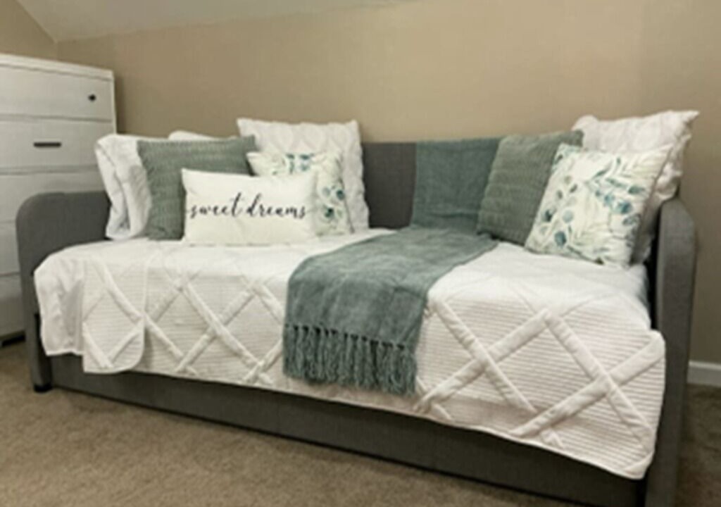 Photo of Bedroom in Town of Jerusalem