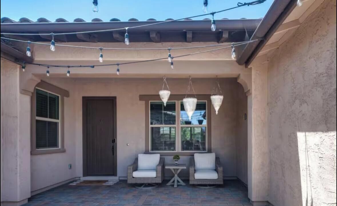 Photo of Outdoor in Crismon Heights