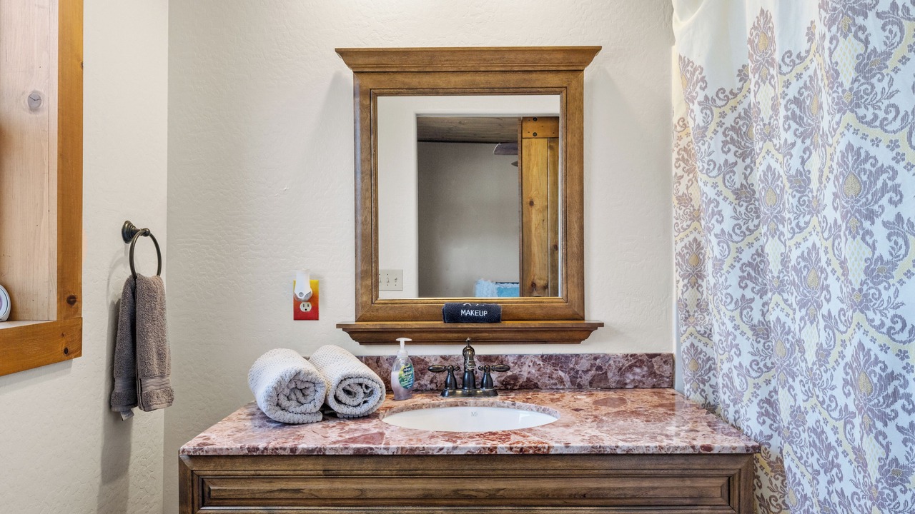 Photo of Bathroom in Williamson