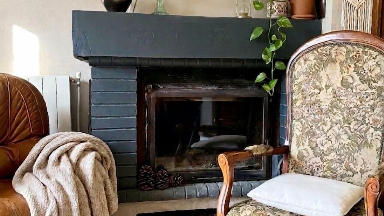 Photo of Livingroom in Aullene