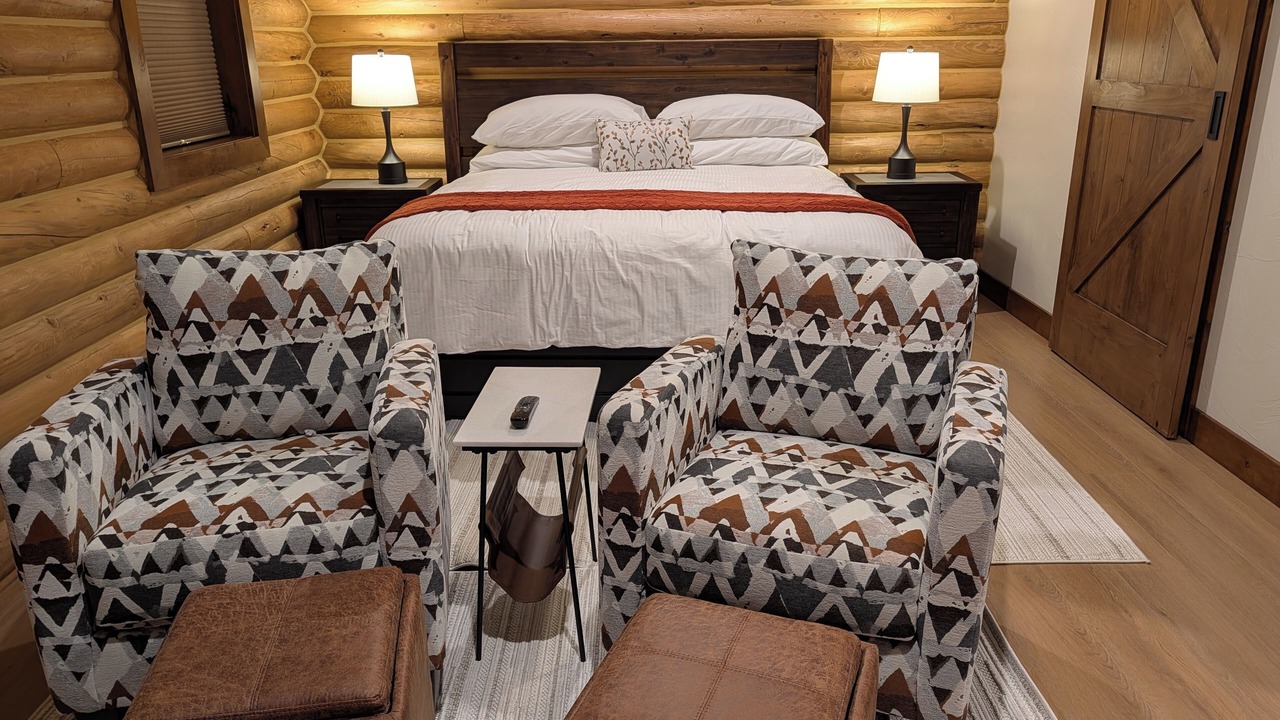Photo of Bedroom in West Yellowstone
