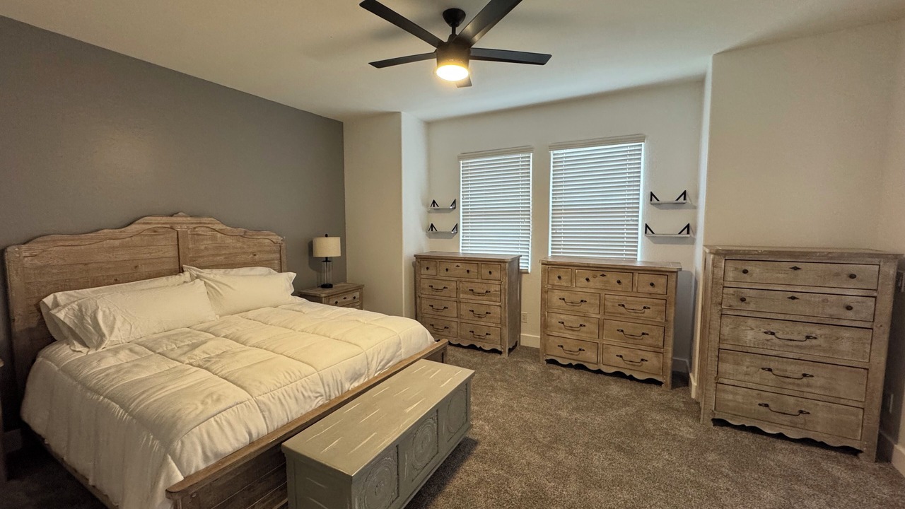Photo of Bedroom in East Mesa