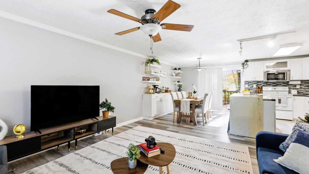 Photo of Livingroom in Indianapolis