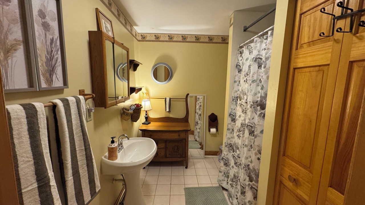 Photo of Bathroom in Frenchburg