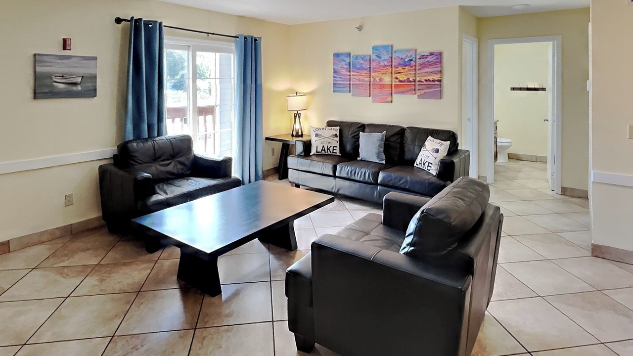 Photo of Livingroom in Put-in-Bay