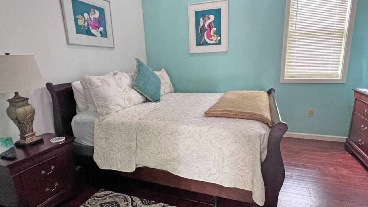Photo of Bedroom in Kelleys Island