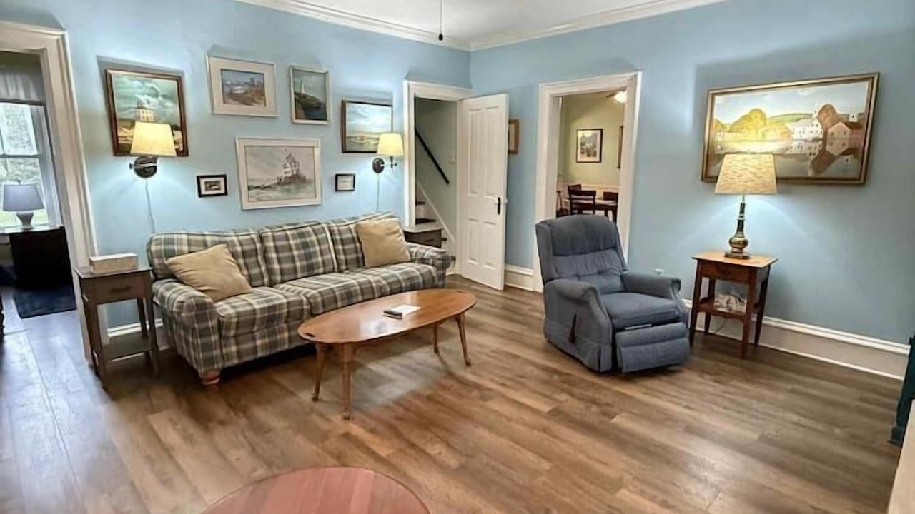Photo of Livingroom in Kelleys Island