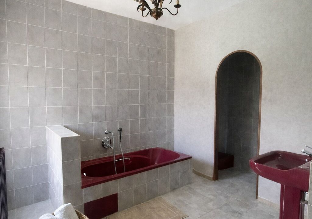 Photo of Bathroom in Corte