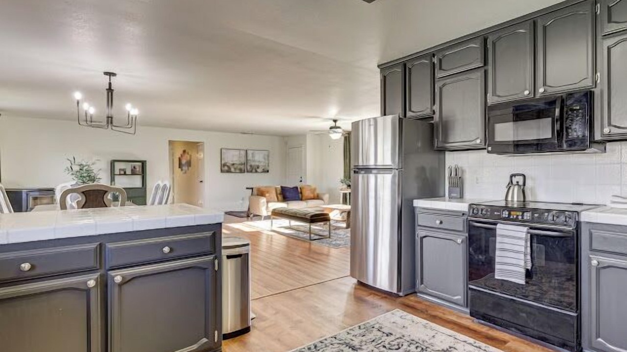 Photo of Kitchen in Yosemite Lakes