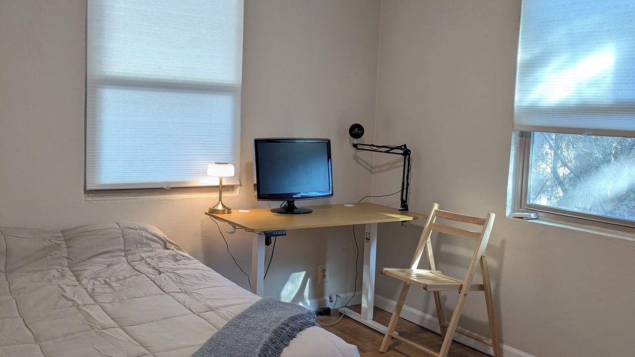 Photo of Bedroom in Poets Square