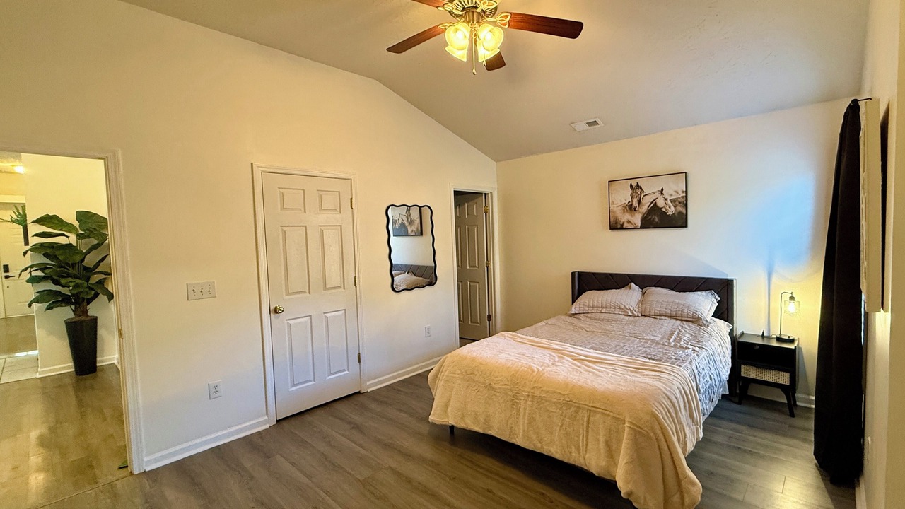 Photo of Bedroom in Lexington