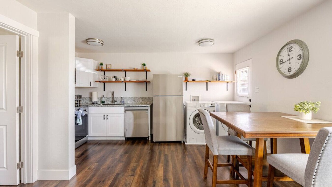 Photo of Kitchen in Midtown
