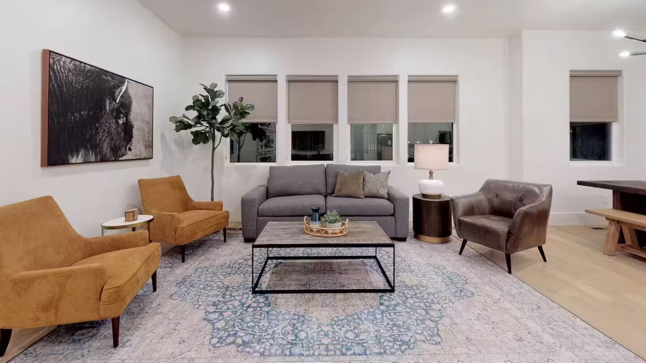 Photo of Livingroom in Bloomington