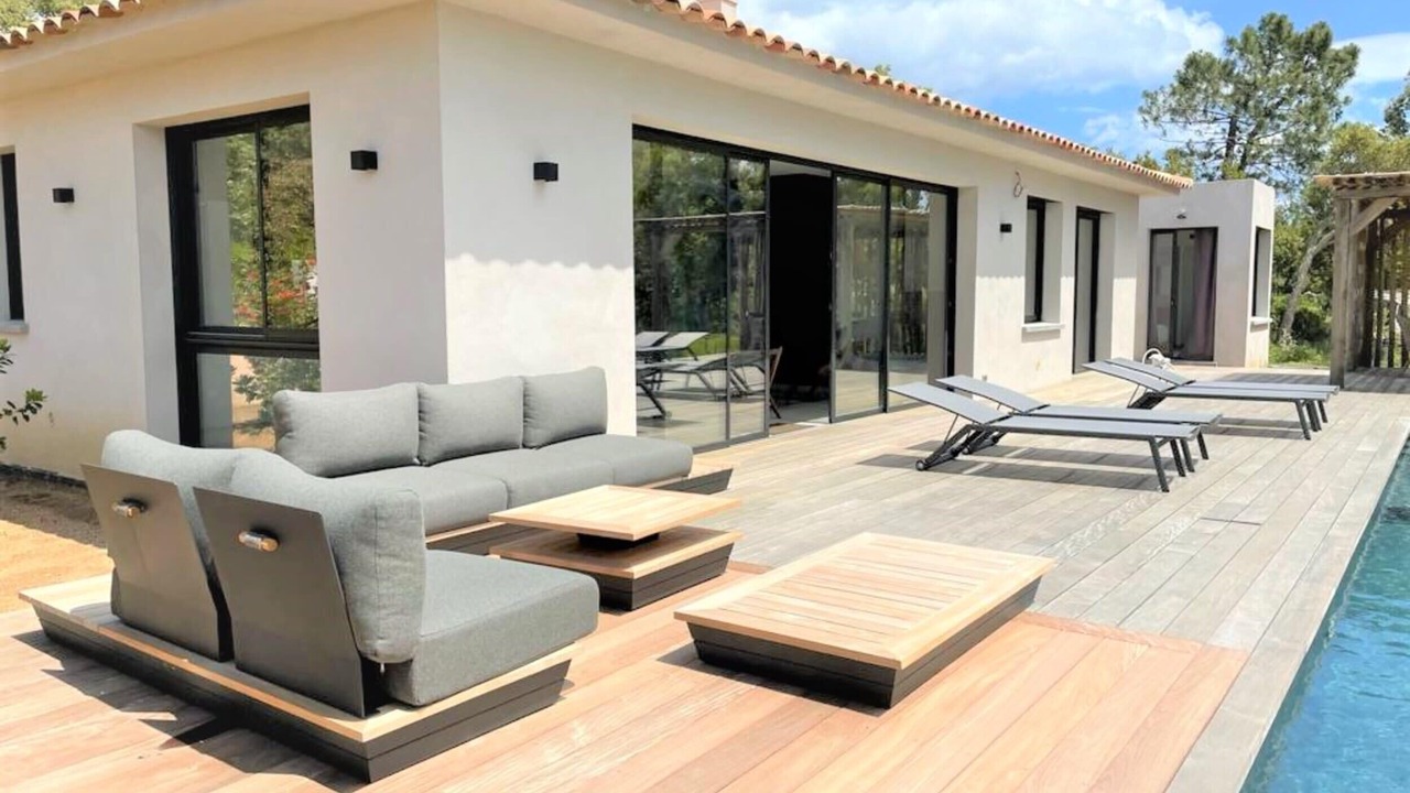 Photo of Patio Balcony in San-Gavino-di-Carbini
