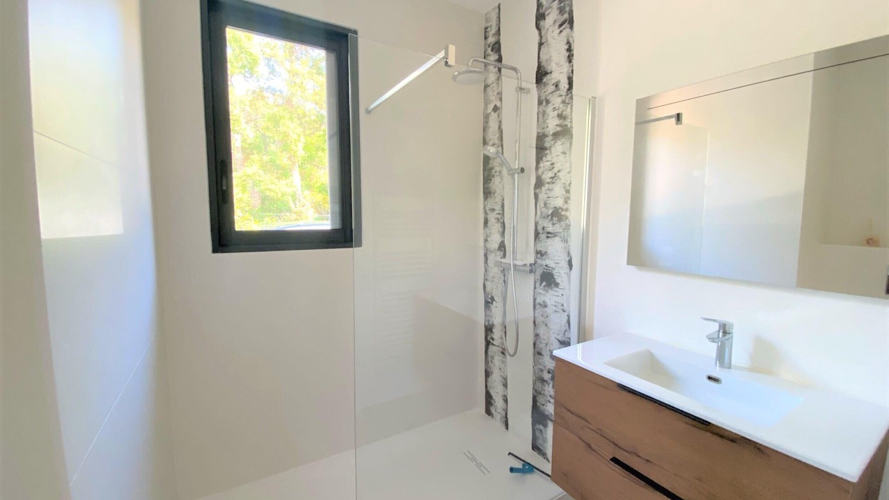 Photo of Bathroom in San-Gavino-di-Carbini
