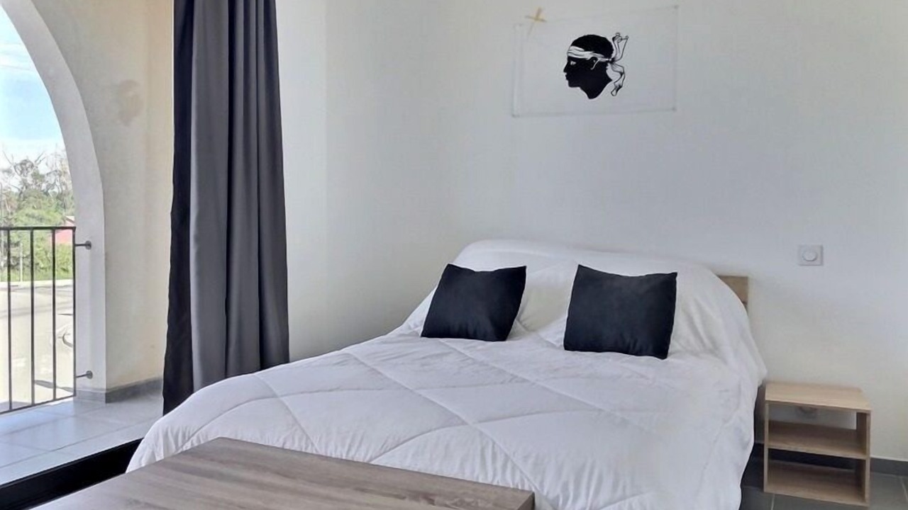 Photo of Bedroom in Lozari