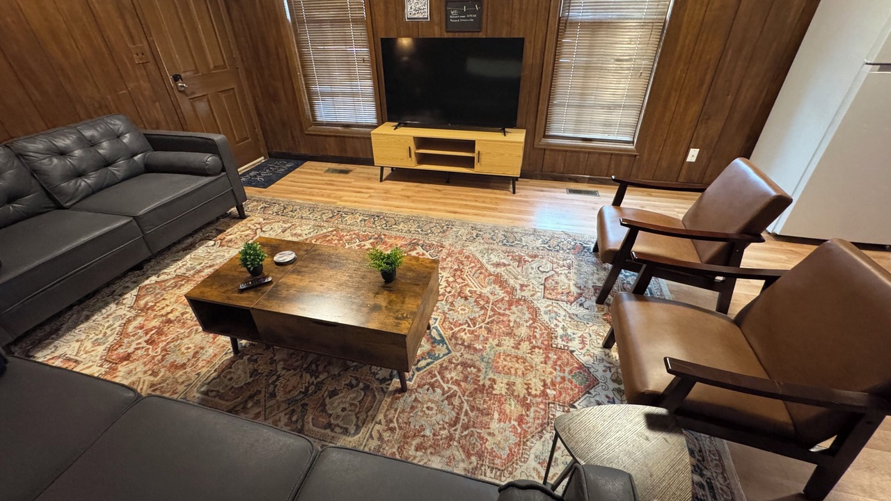 Photo of Livingroom in Bedford