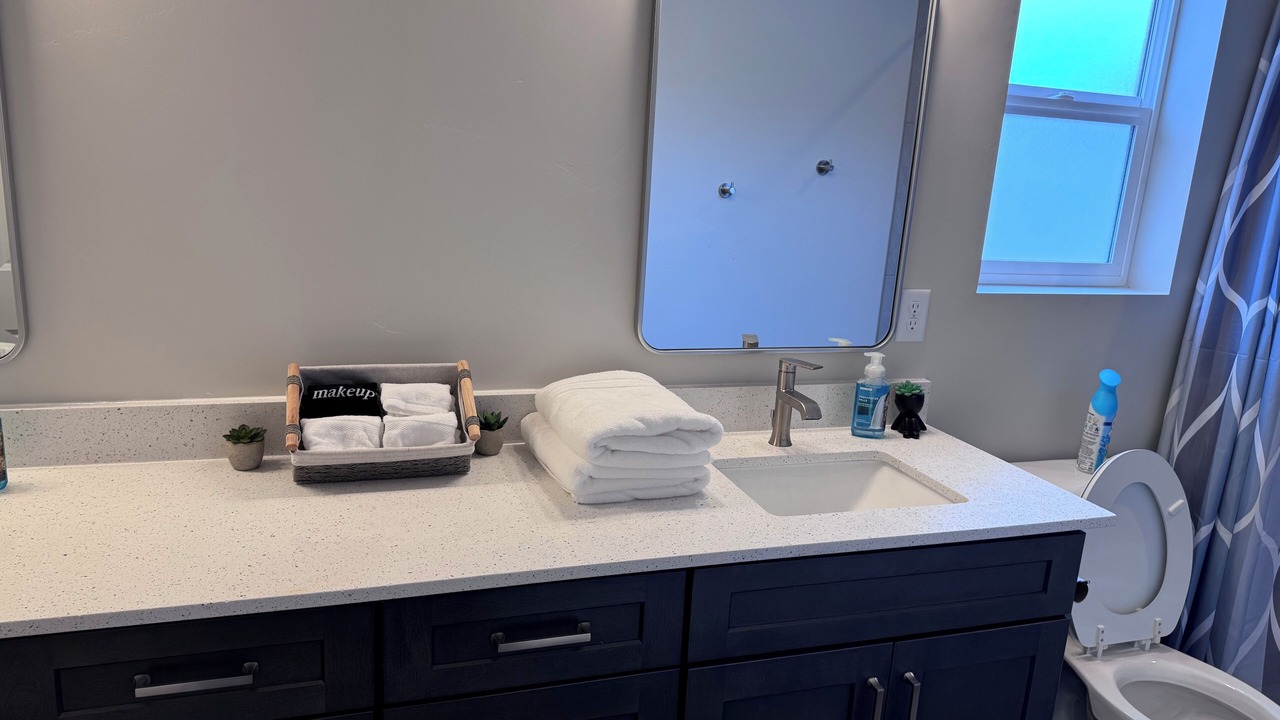 Photo of Bathroom in Page