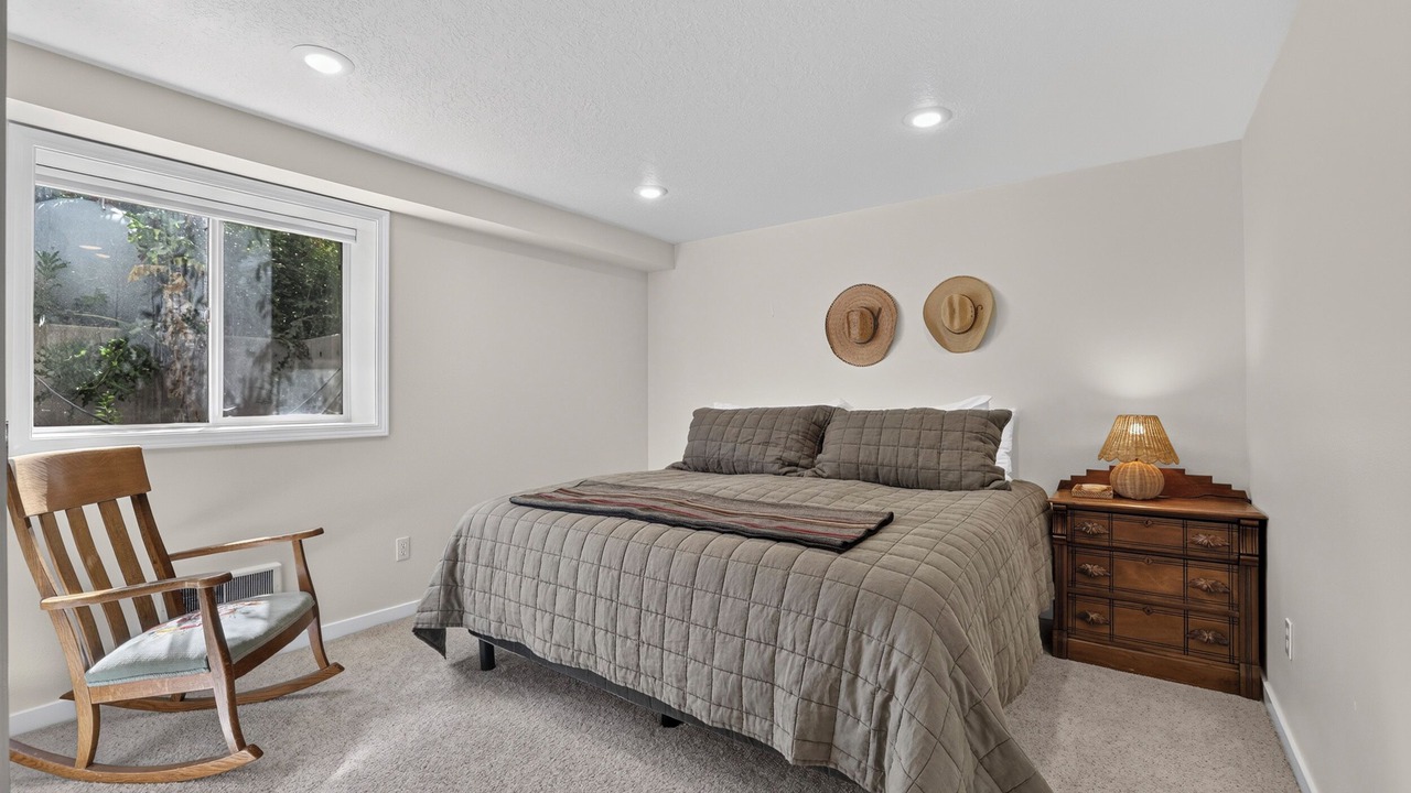 Photo of Bedroom in Gooding County