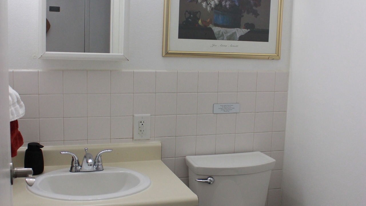 Photo of Bathroom in Colorado City