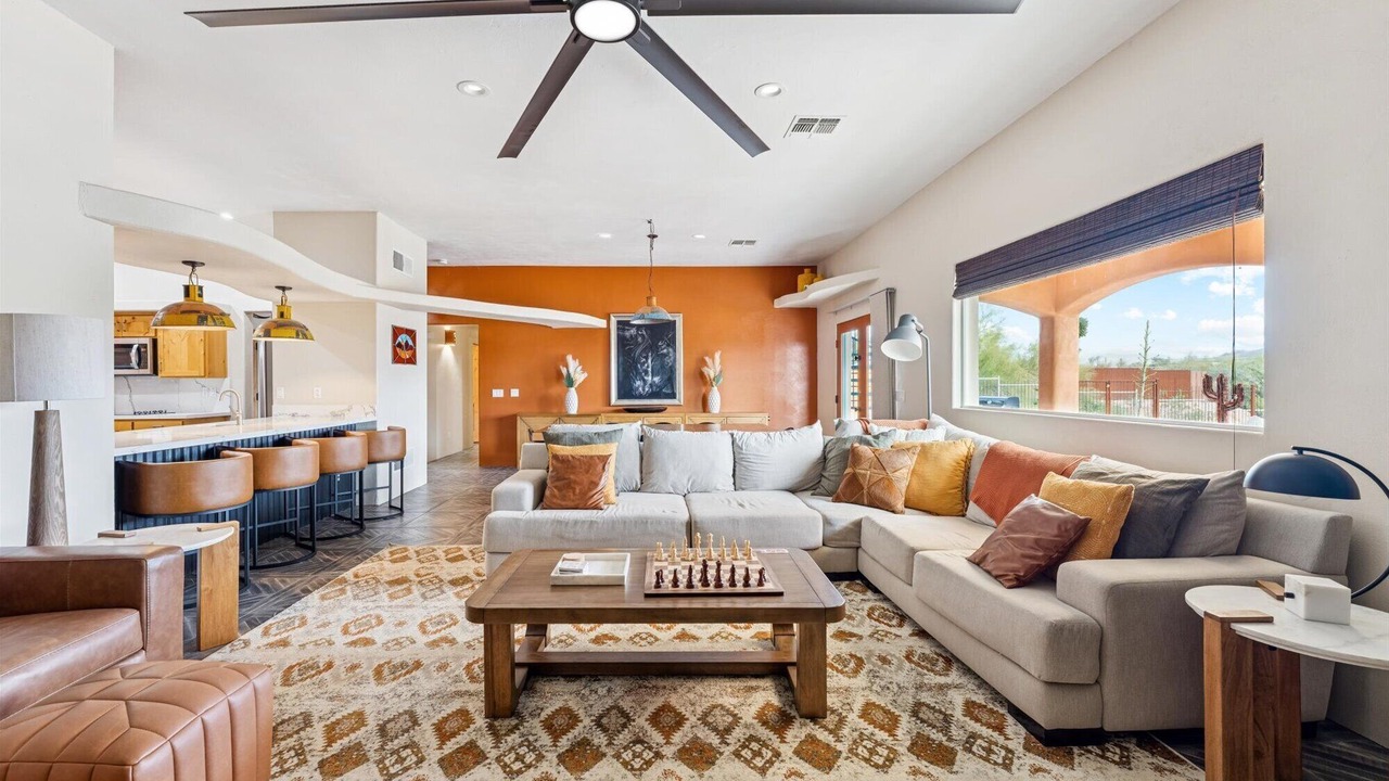 Photo of Livingroom in Apache Junction
