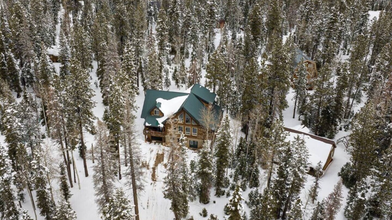 Photo of Outdoor in Meadow View Heights