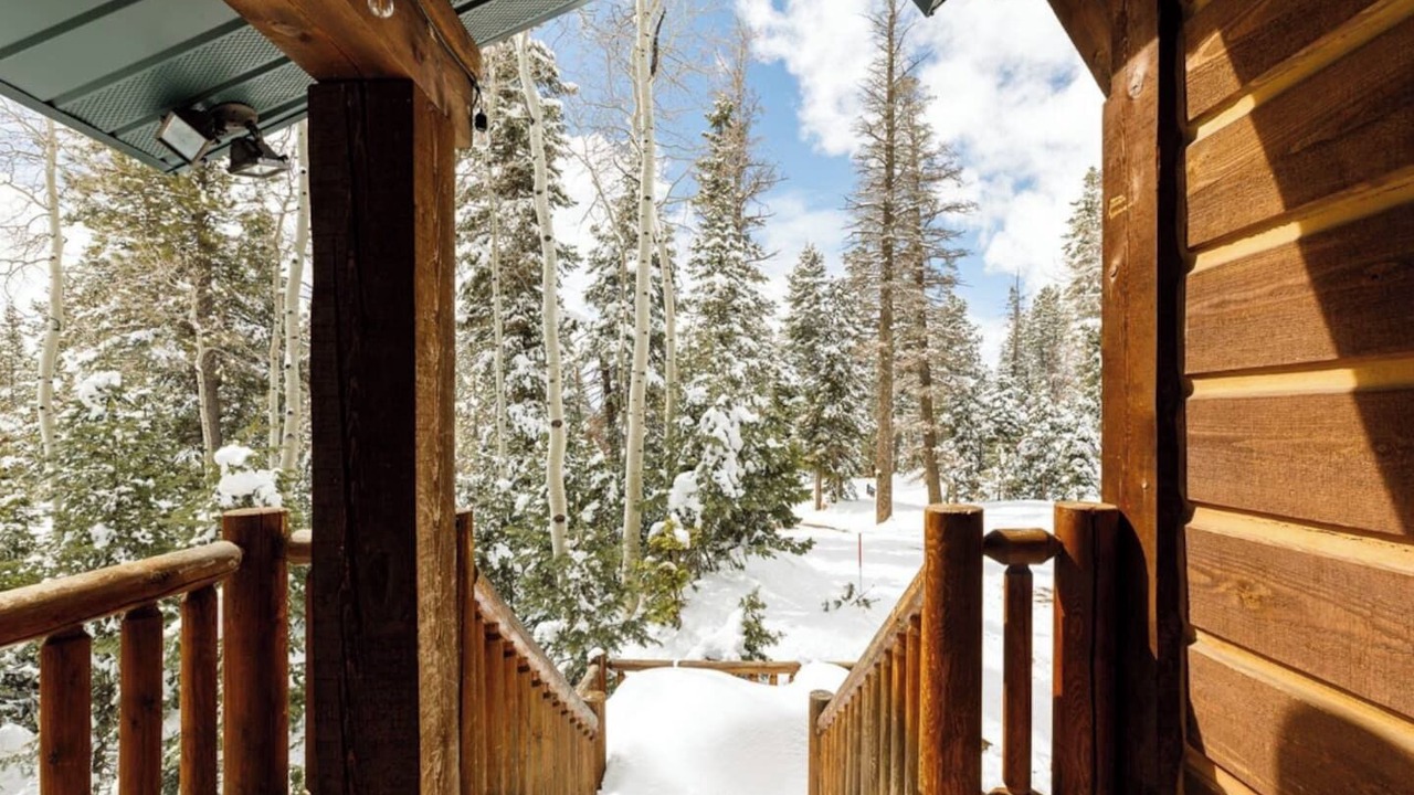Photo of Outdoor in Meadow View Heights