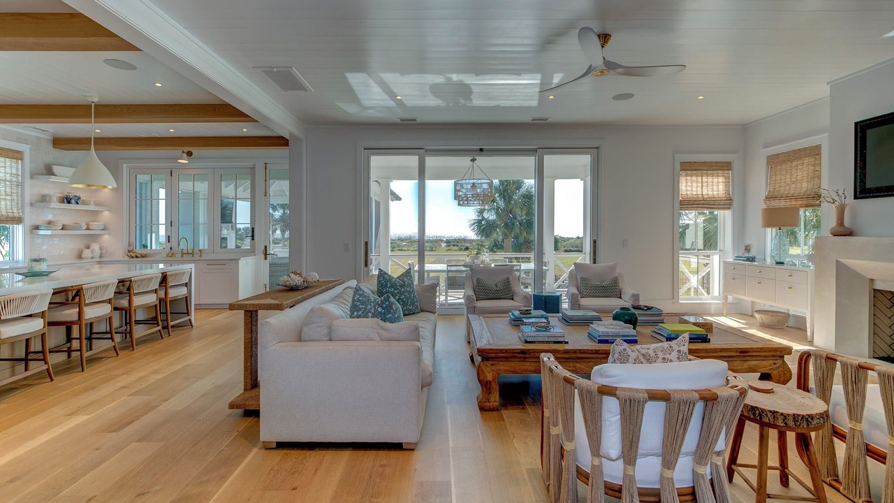 Photo of Livingroom in Isle of Palms