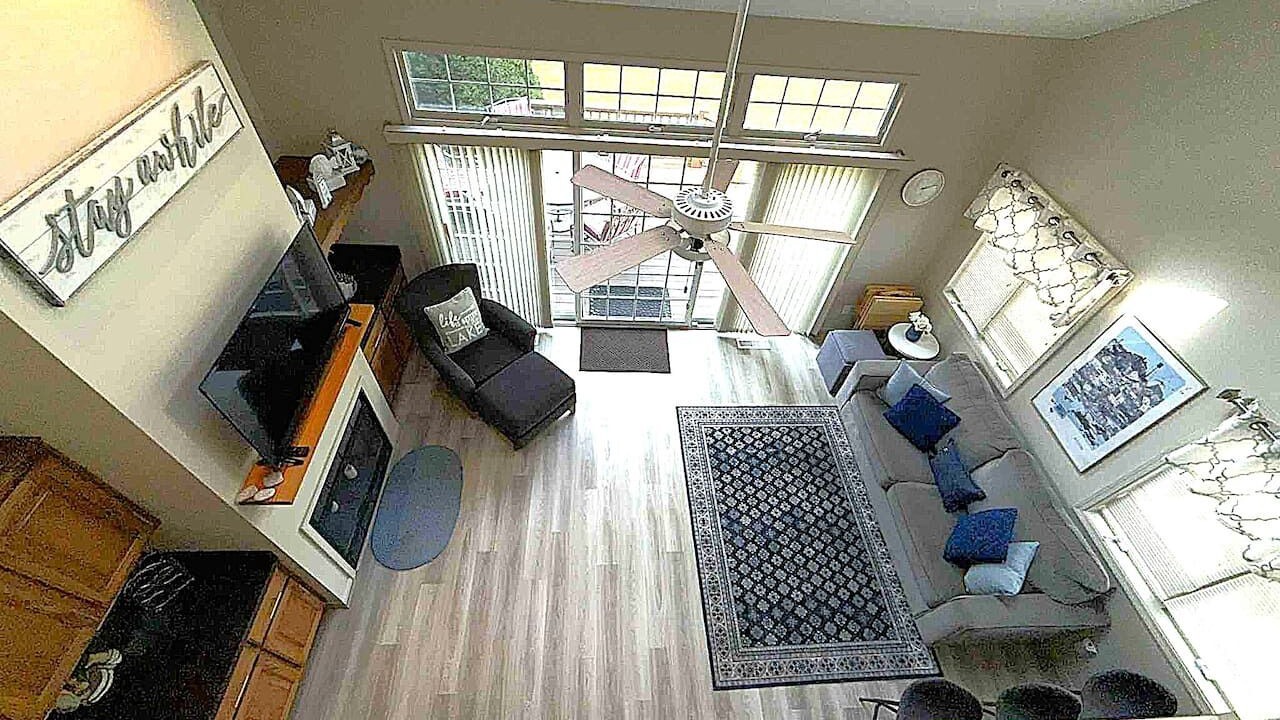 Photo of Livingroom in Kelleys Island