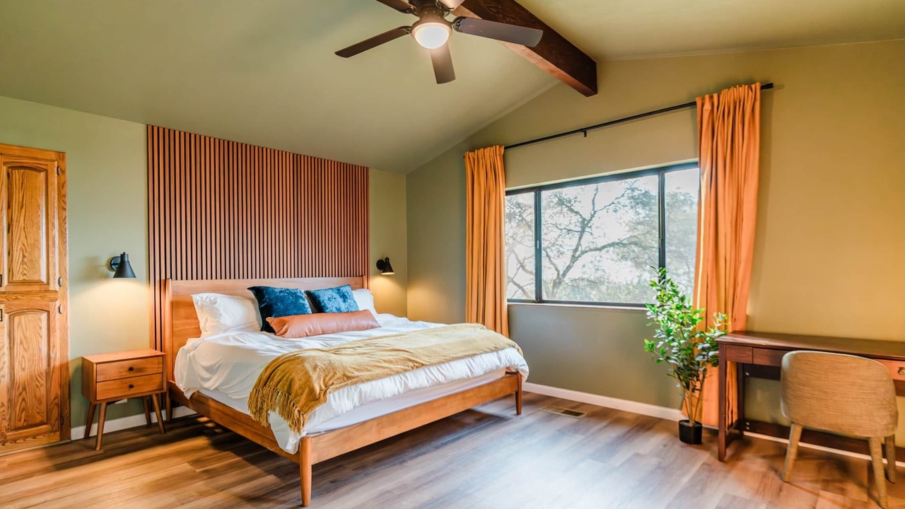 Photo of Bedroom in Three Rivers