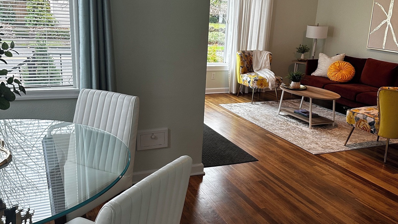 Photo of Livingroom in Hough