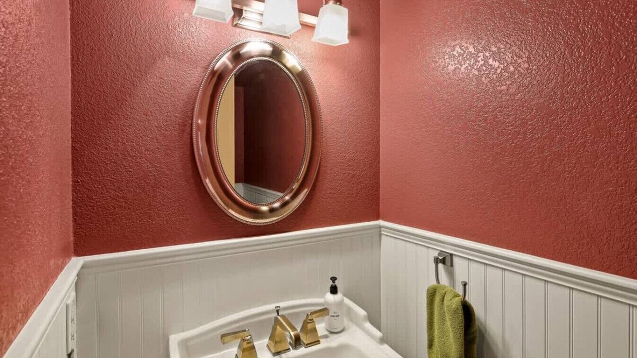 Photo of Bathroom in Oak Creek