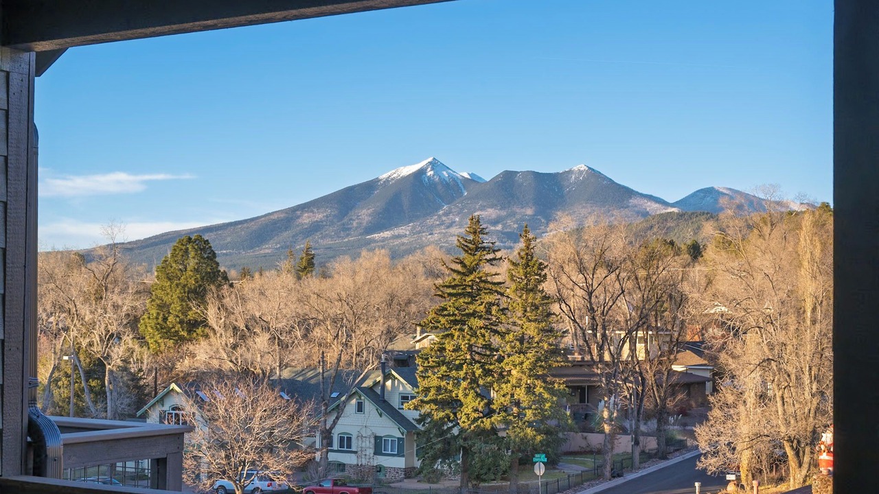 Photo of Others in Downtown Flagstaff