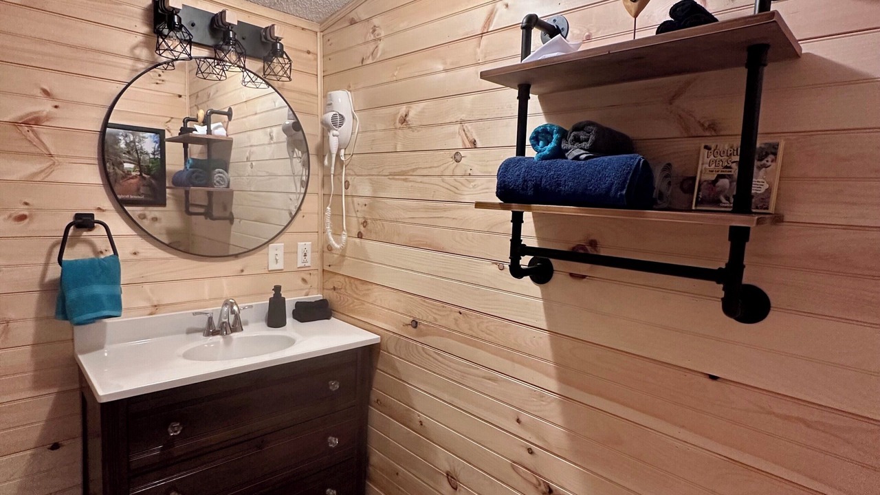 Photo of Bathroom in Pine Ridge