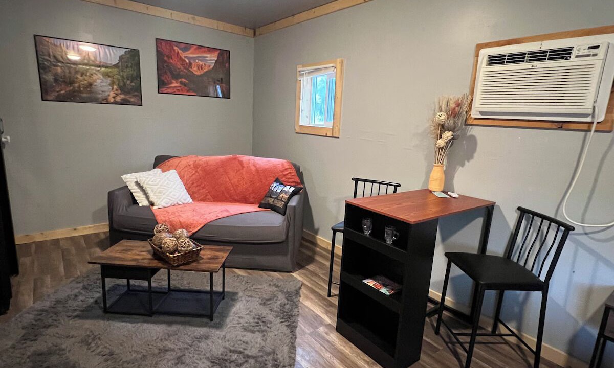 Photo of Bedroom in Sevier