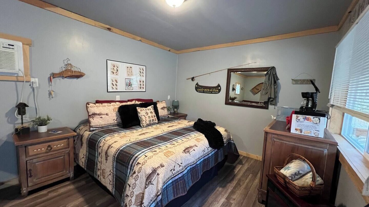 Photo of Bedroom in Sevier