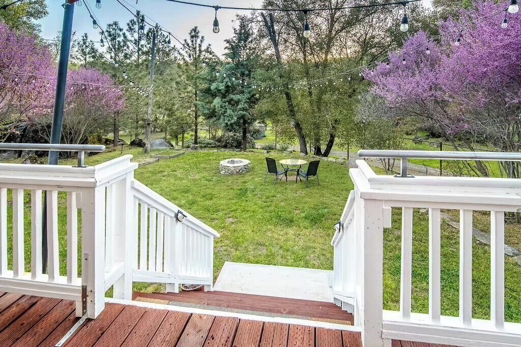 Photo of Outdoor in Mariposa