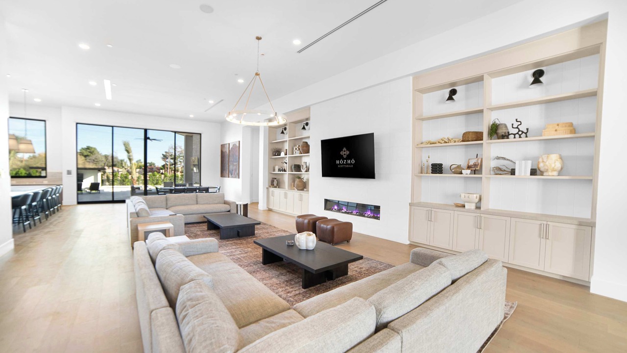 Photo of Livingroom in South Scottsdale