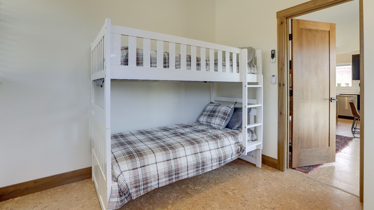 Photo of Bedroom in Virgin