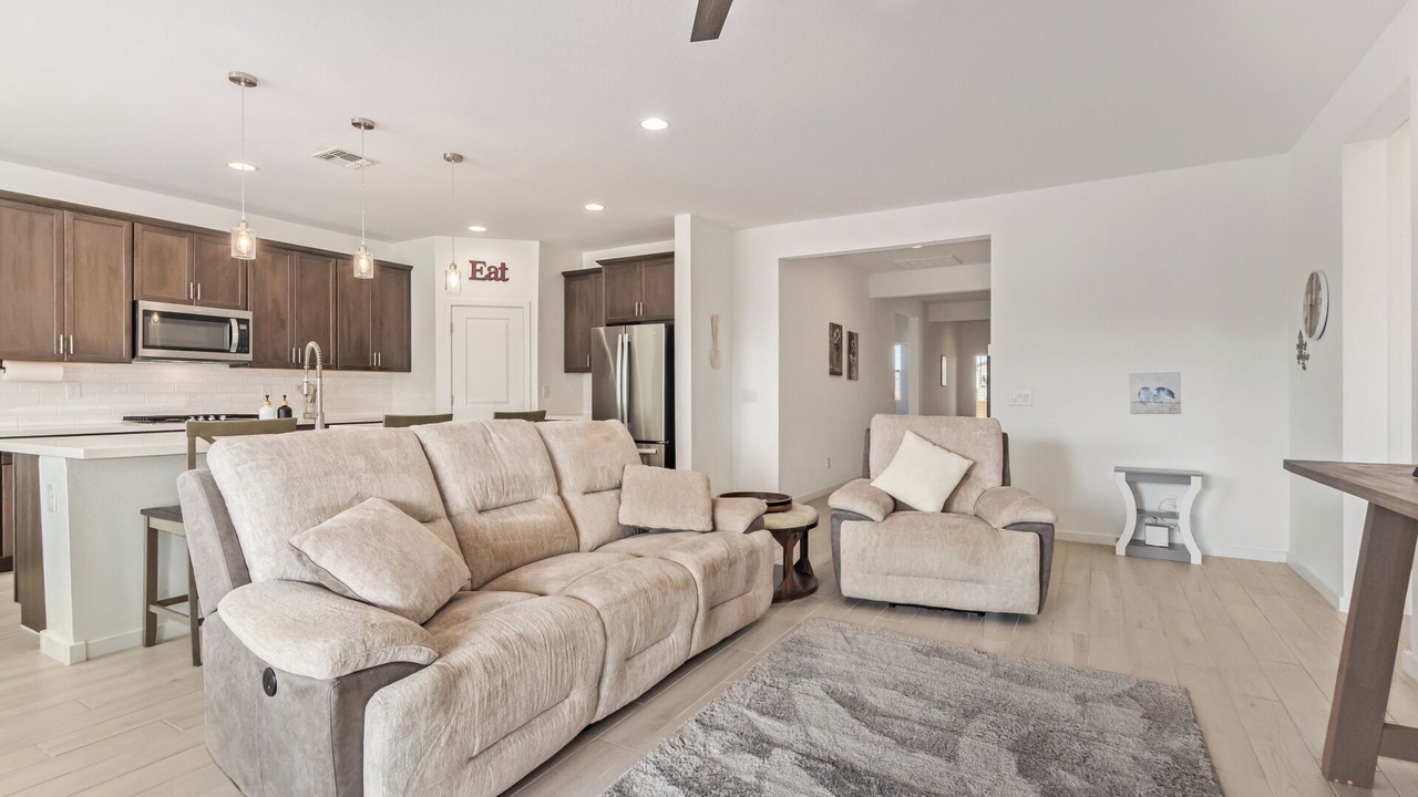 Photo of Livingroom in San Tan Valley